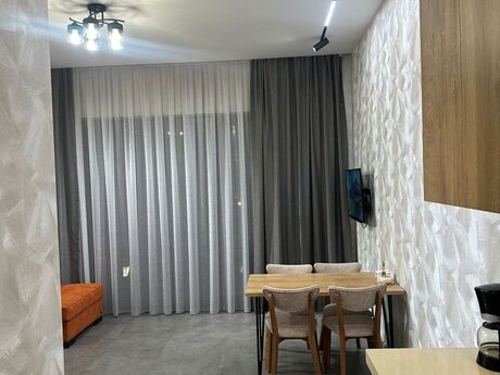 Kirayə 1 otaqlı mənzil, 59,5 m², Bakıxanov: 1 100 ₼/ay 3