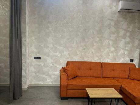 Kirayə 1 otaqlı mənzil, 59,5 m², Bakıxanov: 1 100 ₼/ay 2
