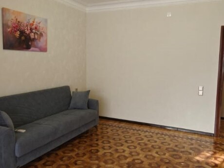 3-room apartment for rent, 90 m², İçəri Şəhər: 1 000 ₼/mo 3