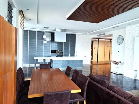 Аренда: 4-комнатная квартира, 180 м², Sahil: 3 111 ₼/мес 3