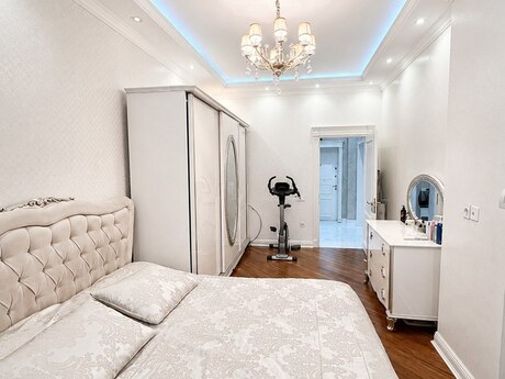 3-room apartment, 110 m², İnşaatçılar: 350 000 ₼ 4