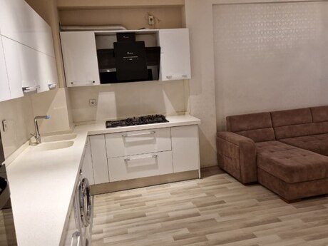 Kirayə 3 otaqlı mənzil, 110 m², 20 Yanvar: 800 ₼/ay 5
