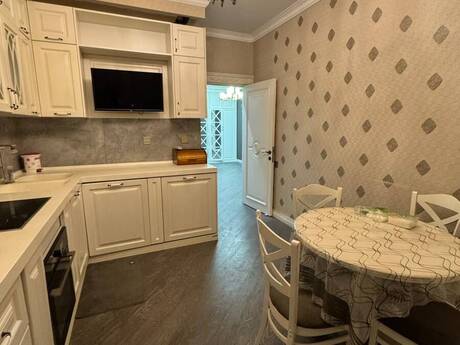 Kirayə 3 otaqlı mənzil, 103 m², Grand Hayat: 1 500 ₼/ay 5