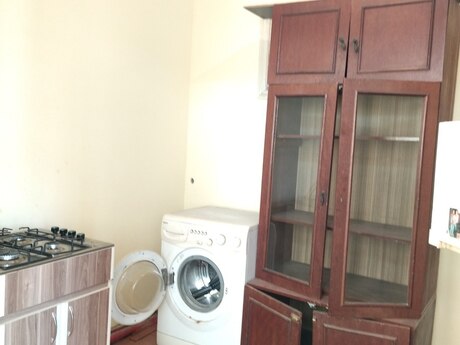 Аренда: 1-комнатная квартира, 45 м², Xalqlar Dostluğu: 350 ₼/мес 2