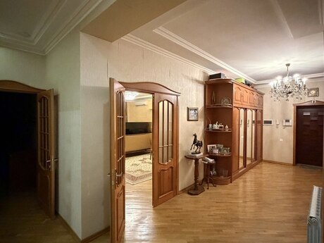 Elan №6429465 - Bakı, Nəsimi r., 4 otaqlı, 150 m², 5/16 mərtəbə