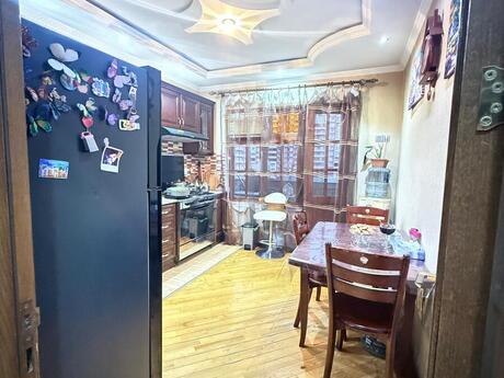 5 otaqlı mənzil, 110 m², Elmlər Akademiyası: 370 000 ₼ 5