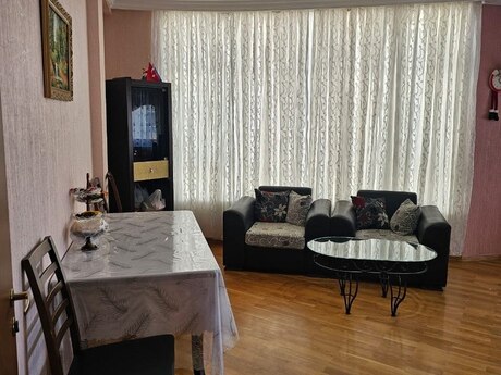 Kirayə 3 otaqlı mənzil, 110 m², Nəriman Nərimanov: 1 300 ₼/ay 3