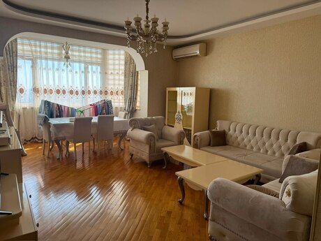 Kirayə 3 otaqlı mənzil, 120 m², İnşaatçılar: 1 100 ₼/ay 2