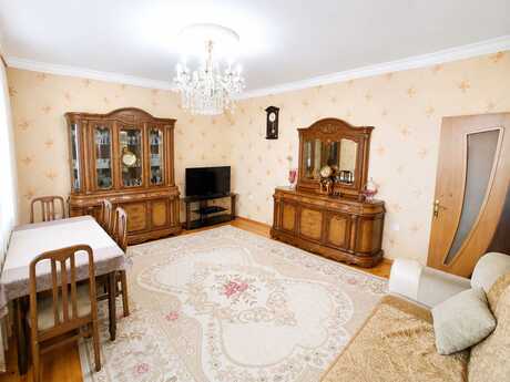 Объявление №6429522 - Баку, м. Халглар Достлугу, 3-комн., 110 м², 9/15 этаж
