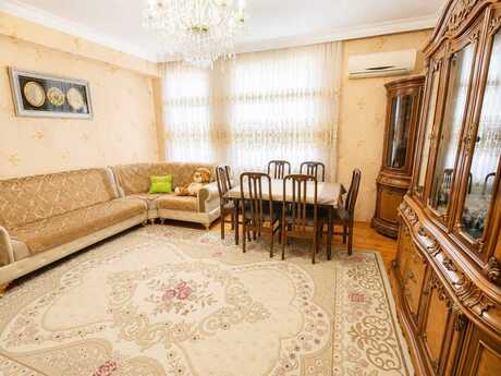 Kirayə 3 otaqlı mənzil, 110 m², Xalqlar Dostluğu: 800 ₼/ay 2