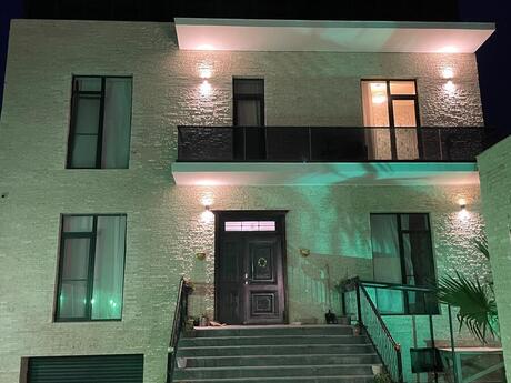 6 otaqlı həyət evi, 400 m², Səbail: 550 000 ₼ 3