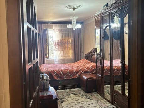 2-комнатная квартира, 70 м², Neftçilər: 150 000 ₼ 3