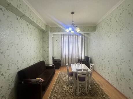2 otaq · 66 m² · 9/17 mərtəbə, Bayıl