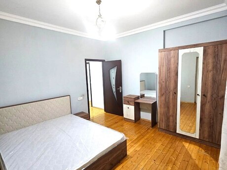 Объявление №6429628 - Баку, м. Ази Асланов, 3-комн., 100 м², 4/12 этаж