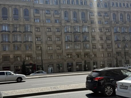 3 rooms · 146 m² · floor 6/8, Nəriman Nərimanov