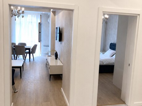Kirayə 2 otaqlı mənzil, 70 m², 8 Noyabr: 999 ₼/ay 5