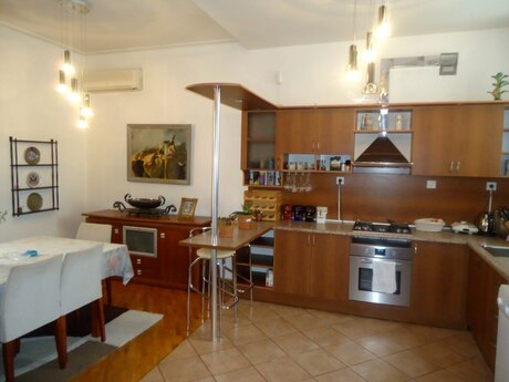 Kirayə 5 otaqlı mənzil, 160 m², Nəsimi: 1 500 ₼/ay 2