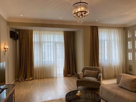 Elan №6429696 - Bakı, Elmlər Akademiyası m., 3 otaqlı, 170 m², 9/19 mərtəbə