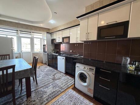 Kirayə 3 otaqlı mənzil, 125 m², Şah İsmayıl Xətai: 1 100 ₼/ay 3