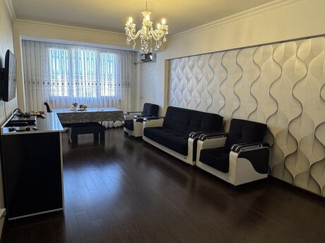 2 otaq · 51 m² · 8/9 mərtəbə, İnşaatçılar