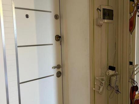 Elan №6429709 - Bakı, Elmlər Akademiyası m., 2 otaqlı, 52 m², 5/5 mərtəbə