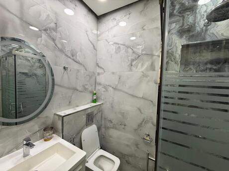 Kirayə 4 otaqlı mənzil, 182 m², 8 Noyabr: 2 500 ₼/ay 3