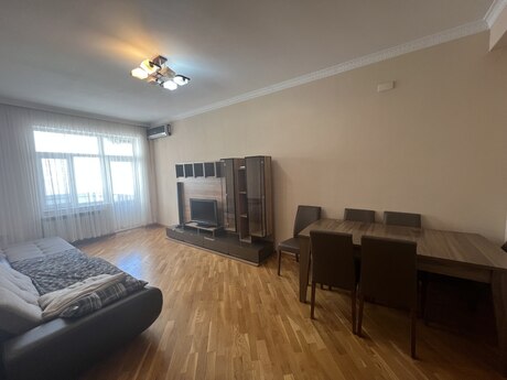 Объявление №6429805 - Баку, м. Ази Асланов, 3-комн., 90 м², 10/18 этаж