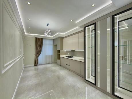 4 otaqlı mənzil, 172 m², Nizami: 542 000 ₼ 2