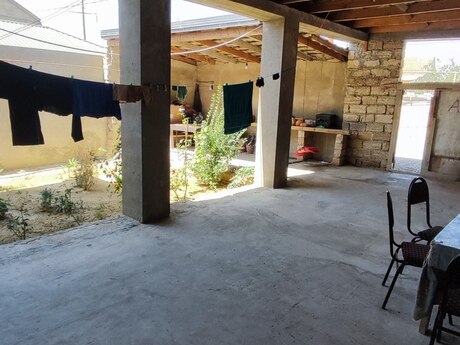 4 otaqlı həyət evi, 200 m², Binə: 120 000 ₼ 4