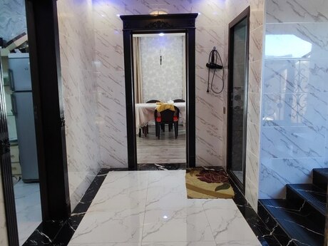 4 otaqlı həyət evi, 200 m², Binə: 120 000 ₼ 5