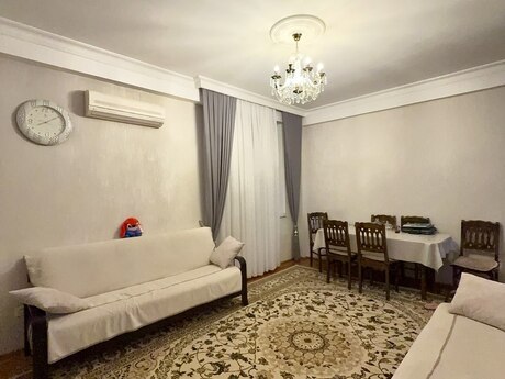 Elan №6430017 - Bakı, Xalqlar Dostluğu m., 2 otaqlı, 65 m², 11/15 mərtəbə