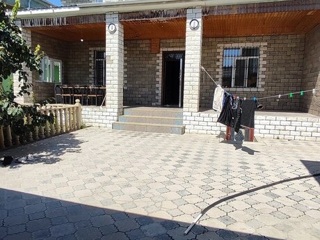 5 otaqlı həyət evi, 234 m², Binə: 185 000 ₼ 5