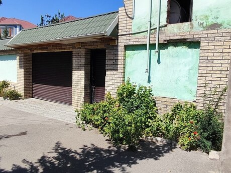 5 otaqlı həyət evi, 234 m², Binə: 185 000 ₼ 3