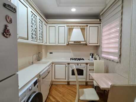 3 otaqlı mənzil, 110 m², Sahil: 600 000 ₼ 5