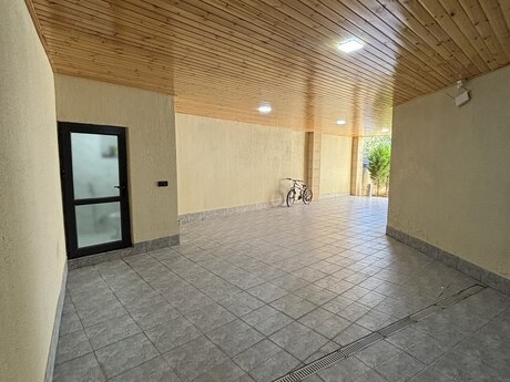 6 otaqlı həyət evi, 340 m², Badamdar: 890 000 ₼ 2