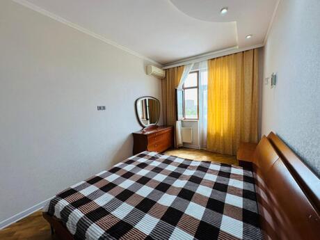 Kirayə 2 otaqlı mənzil, 85 m², 8 Noyabr: 900 ₼/ay 4