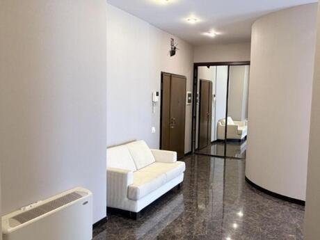 Kirayə 4 otaqlı mənzil, 165 m², Sahil: 3 500 ₼/ay 3
