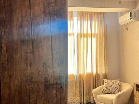 Elan №6430114 - Bakı, Xalqlar Dostluğu m., 3 otaqlı, 81 m², 15/17 mərtəbə