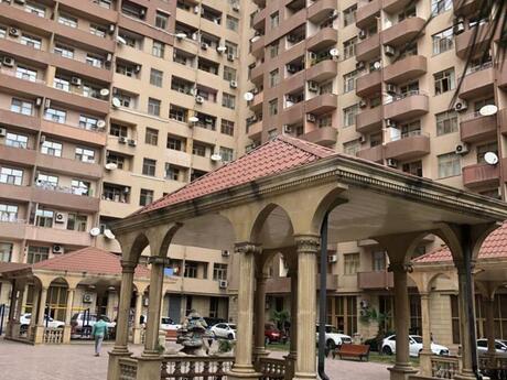Elan №6430159 - Bakı, 28 May m., 4 otaqlı, 200 m², 3/15 mərtəbə