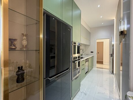 Аренда: 4-комнатная квартира, 150 м², Elmlər Akademiyası: 1 800 ₼/мес 3