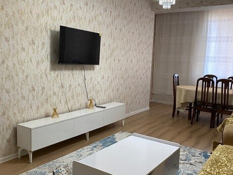 2 rooms · 63 m² · floor 6/14, Saray