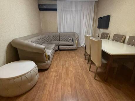 Elan №6430194 - Bakı, Yasamal r., 3 otaqlı, 70 m², 1/9 mərtəbə