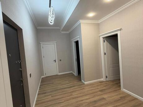 2 otaqlı mənzil, 85 m², 28 May: 265 000 ₼ 5