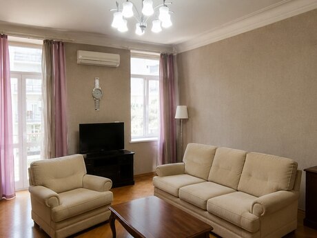1 otaqlı mənzil, 42 m², 28 May: 149 900 ₼ 2