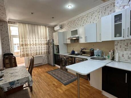 Kirayə 3 otaqlı mənzil, 150 m², 8 Noyabr: 1 000 ₼/ay 5