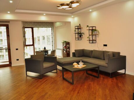 Kirayə 3 otaqlı mənzil, 141 m², Park Azure: 2 500 ₼/ay 2