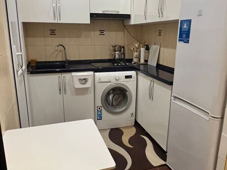 Kirayə 2 otaqlı mənzil, 60 m², 28 May: 800 ₼/ay 3