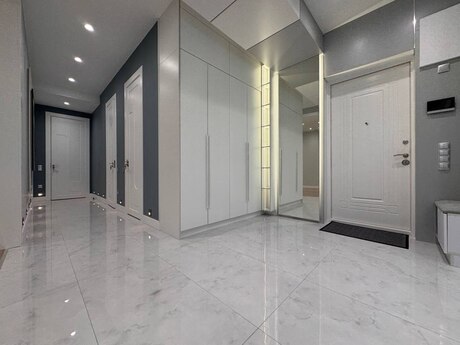 Kirayə 4 otaqlı mənzil, 200 m², Nizami: 3 500 ₼/ay 4