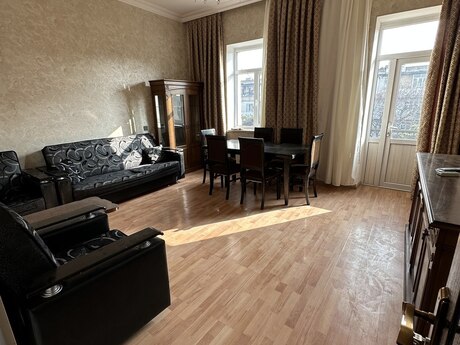 3 otaqlı mənzil, 90 m², Nəriman Nərimanov: 250 000 ₼ 3