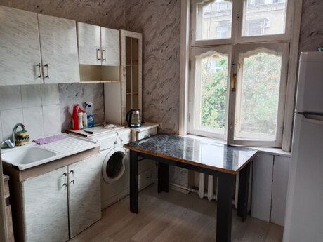 2 otaqlı mənzil, 65 m², Elmlər Akademiyası: 220 000 ₼ 2